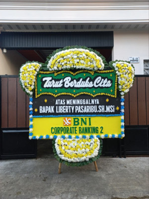 Papan Bunga Duka di Mekar Sari